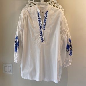Le Sarte Pettegole tunic blouse with beautiful embroidery